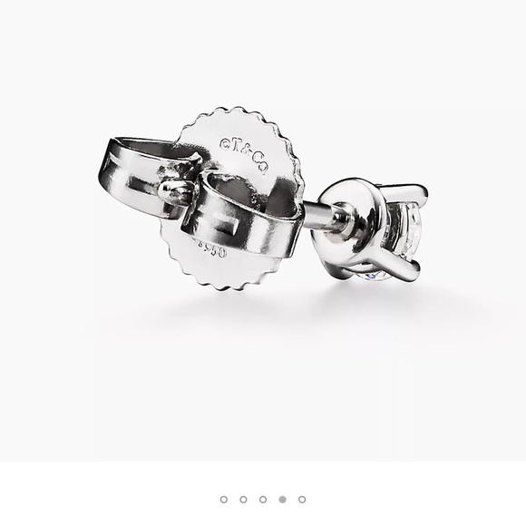 Tiffany Solitaire Diamond Stud Earrings
in Platinum 0.22 Karat - Picture 3 of 7